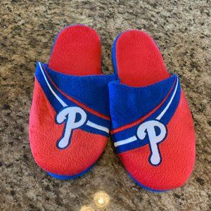 New Phillies Slippers sz XL (Men's sz 13-14)